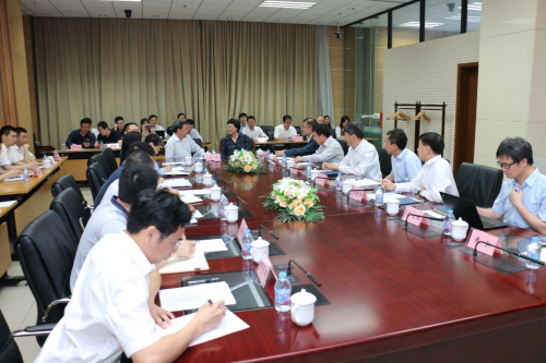 1526629502659065927.jpg 调研座谈会现场.jpg