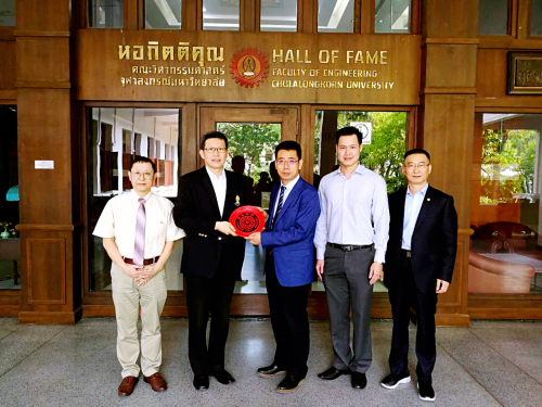 1522132989609063201.jpg 高喆教授与朱拉隆功大学工学院院长Supot Teachavorasinskun副教授合影.jpg