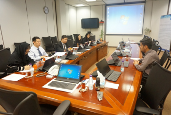 1517987723437069872.png 清华代表团组织学生现场面试.png